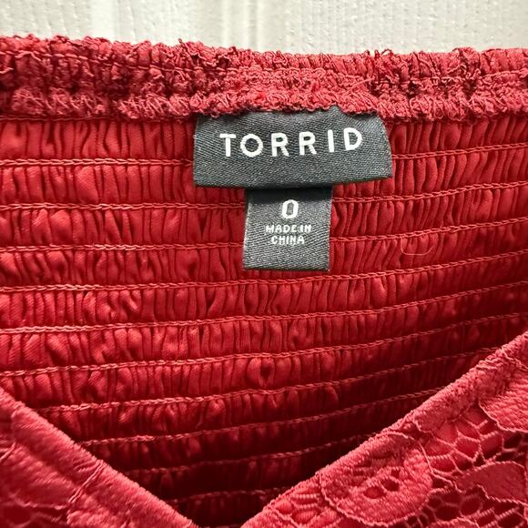 Torrid Women's Dark Red Babydoll Lace Puff Sleeve Top Size 0 L 12 - Picture 7 of 7